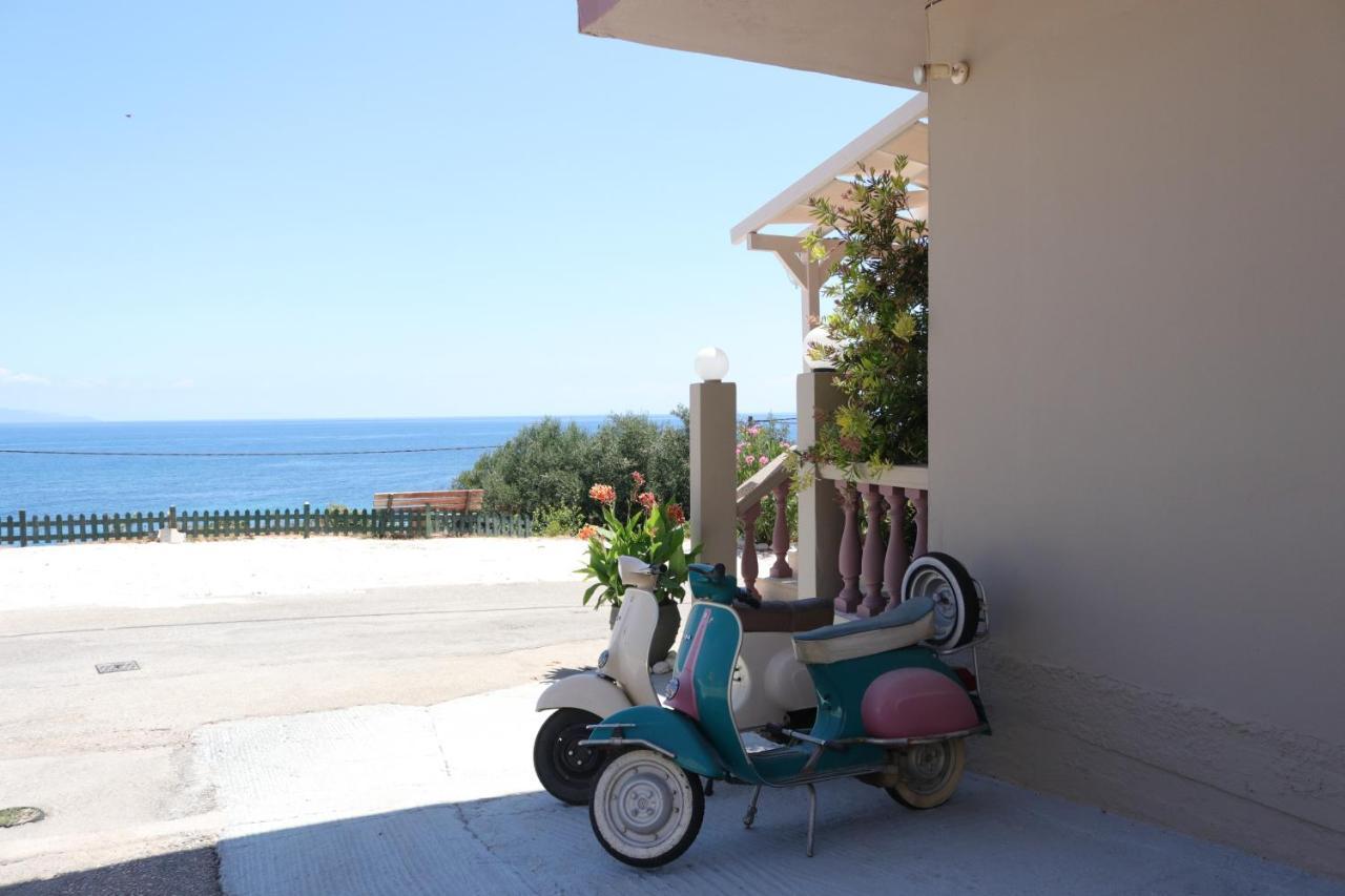Michaela Hotel Poros  Eksteriør billede
