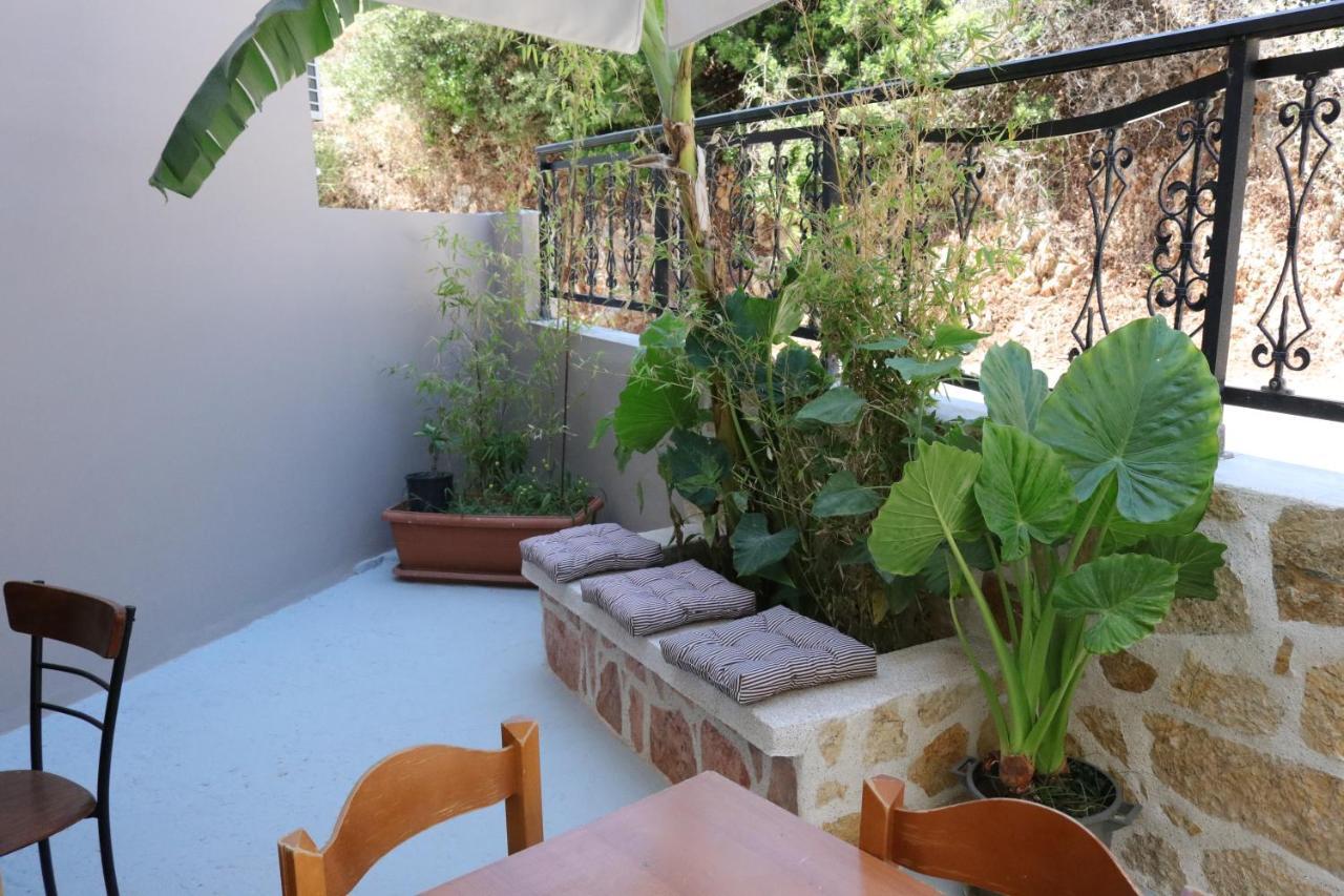 Michaela Hotel Poros  Eksteriør billede