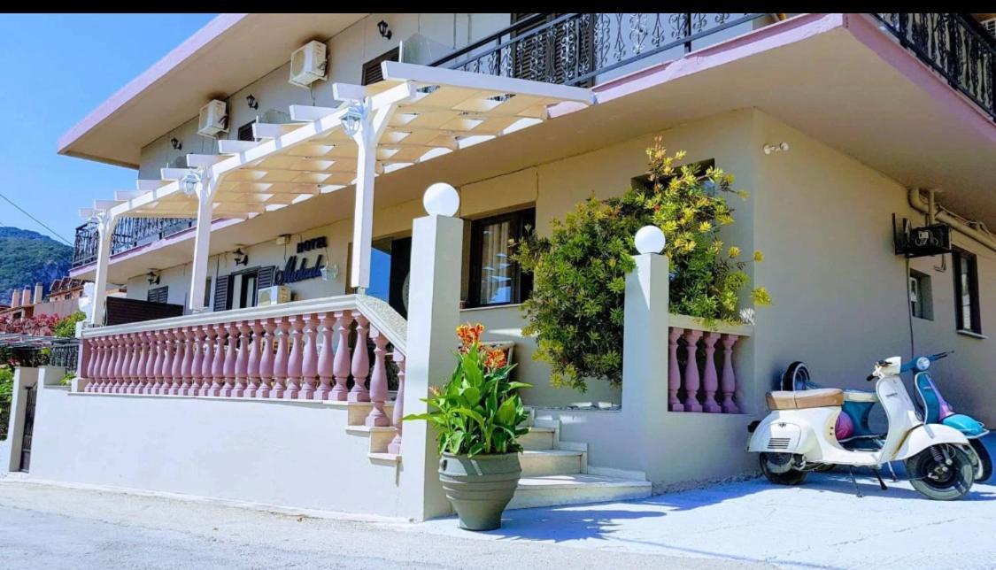 Michaela Hotel Poros  Eksteriør billede