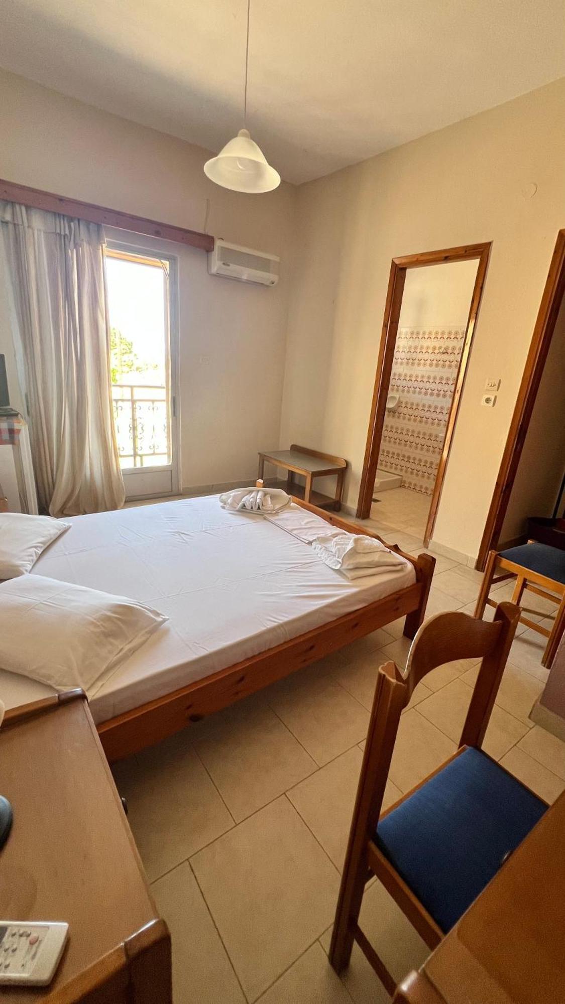Michaela Hotel Poros  Eksteriør billede
