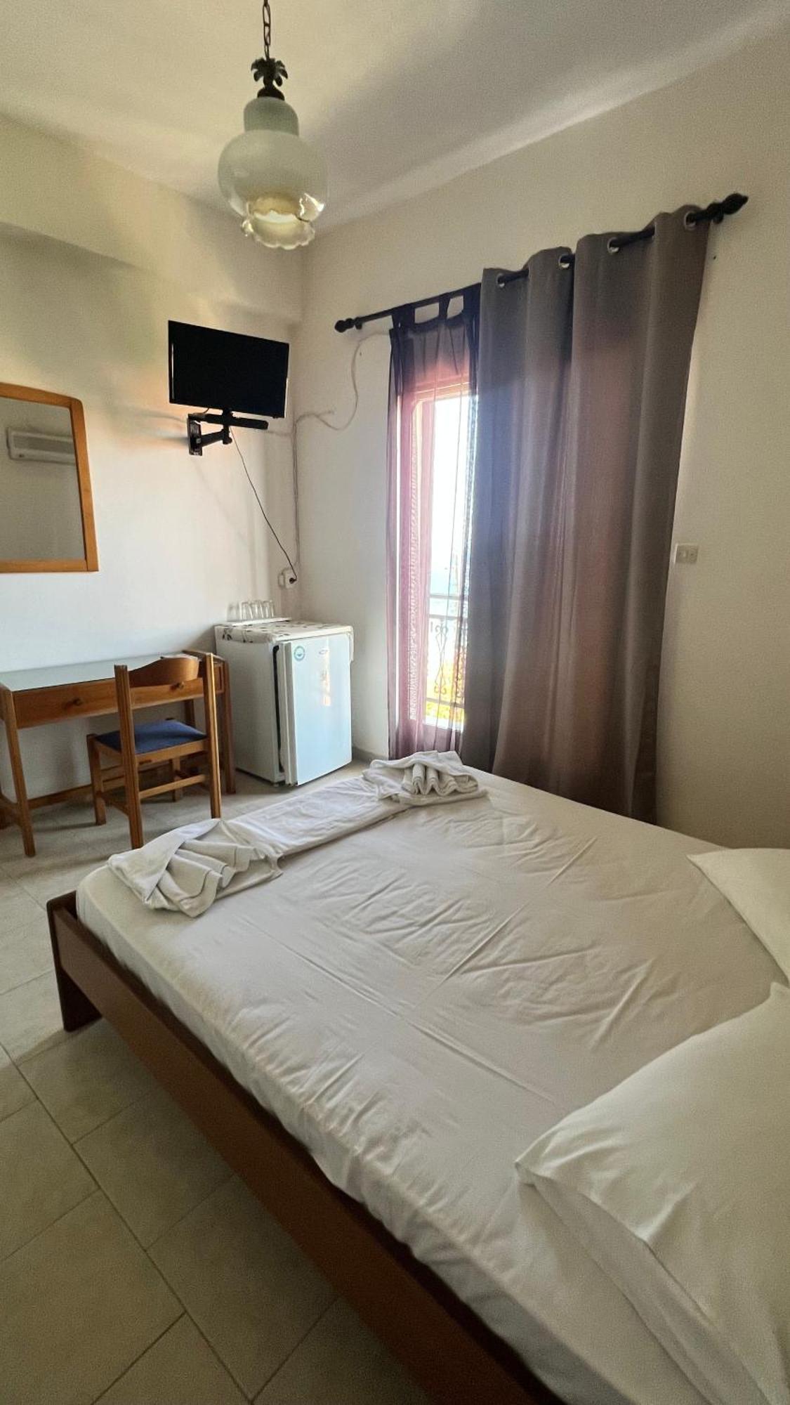 Michaela Hotel Poros  Eksteriør billede
