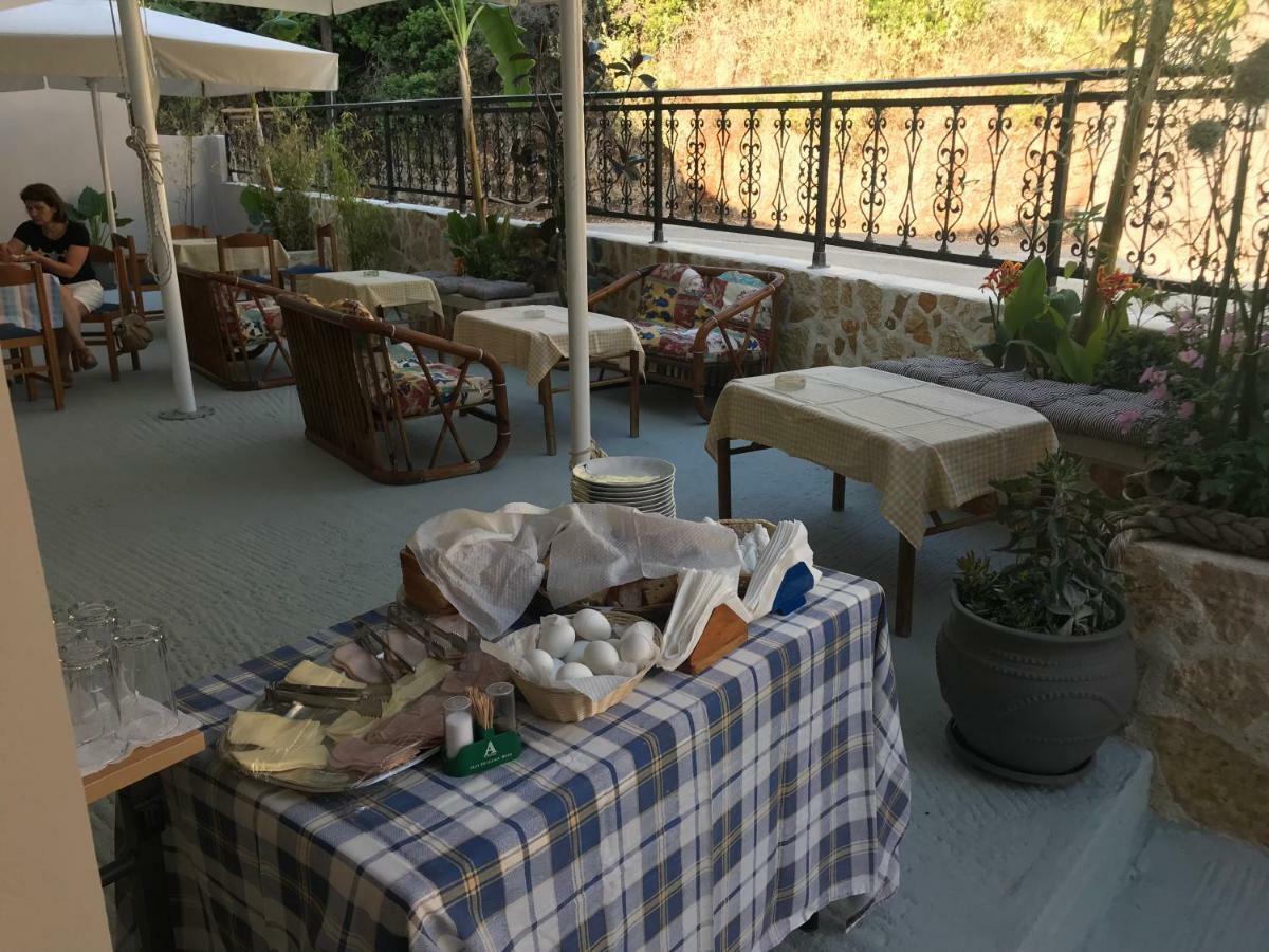 Michaela Hotel Poros  Eksteriør billede